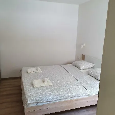 Ivaana Apartman